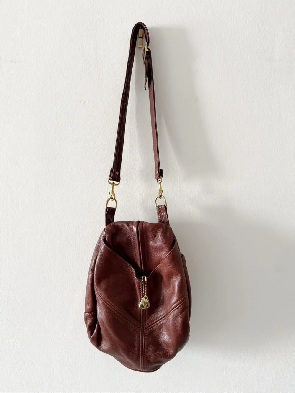 Victoria Leather Brown Leather Shoulder Bag/Purse - Picture 1 of 6